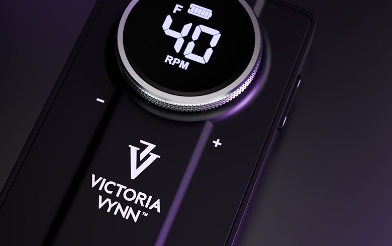 BEZPRZEWODOWA FREZARKA - VICTORIA VYNN